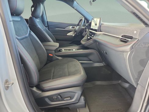 New 2026 Ford Explorer ST w/ Sun And Sound Package image 21