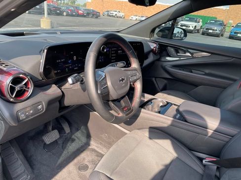 Used 2024 Chevrolet Blazer EV RS AWD/4WD image 18