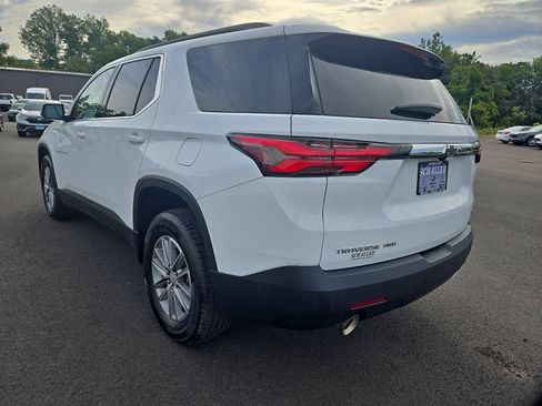 Used 2023 Chevrolet Traverse LT AWD/4WD image 4