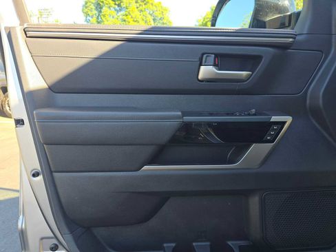 Used 2024 Toyota Tundra Limited image 20