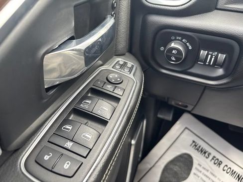Used 2024 RAM 2500 Laramie w/ Safety Group AWD/4WD image 24
