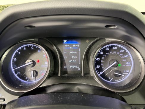 Used 2023 Toyota Camry SE FWD image 17