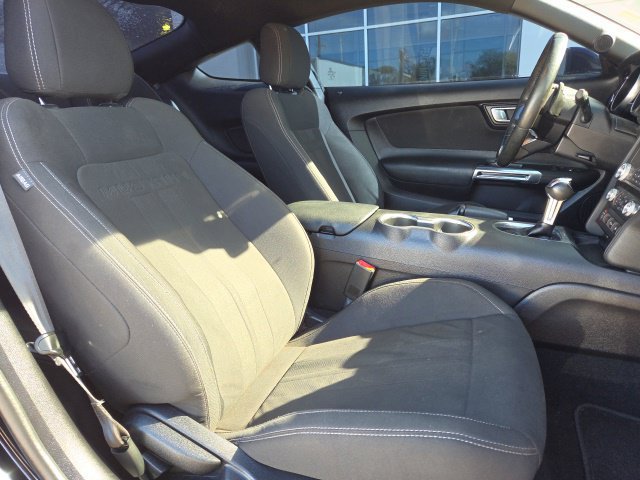 Used 2019 Ford Mustang GT RWD image 12