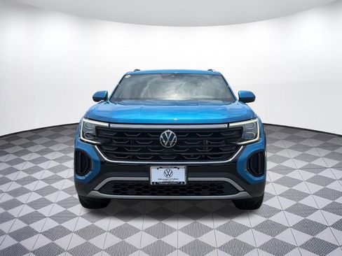 Certified 2024 Volkswagen Atlas Cross Sport SE AWD/4WD image 6