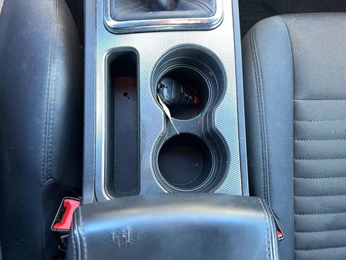 Used 2013 Dodge Challenger R/T w/ Electronics Convenience Group image 18