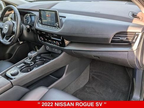 Certified 2022 Nissan Rogue SV w/ SV Premium Package AWD/4WD image 39