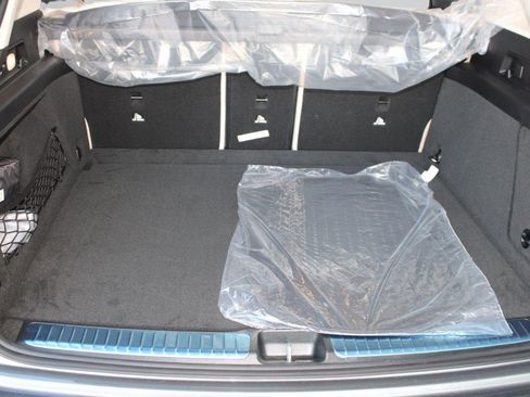 Used 2026 Mercedes-Benz GLE 350 4MATIC image 32