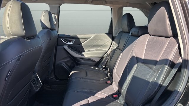 Used 2023 Subaru Forester Limited AWD/4WD image 26