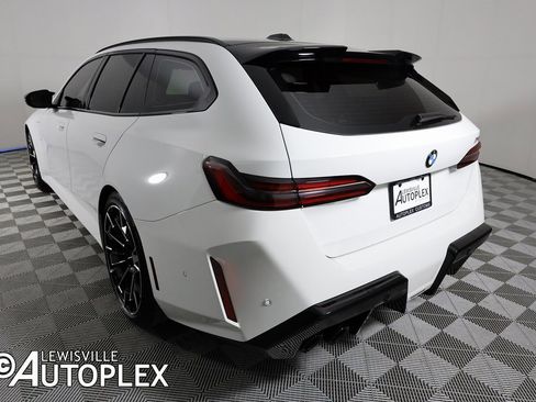 Used 2026 BMW M5 Touring image 10