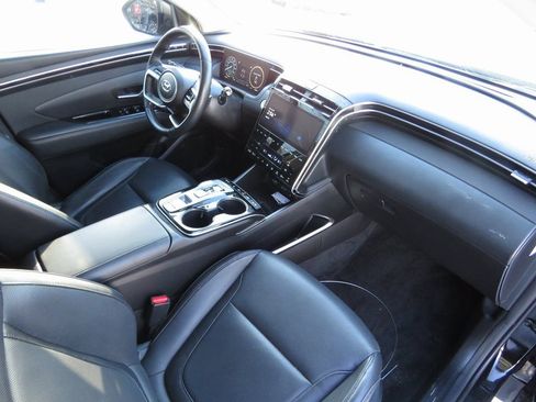 Used 2022 Hyundai Tucson Limited image 14