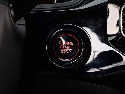 Used 2025 Honda Civic Sport image 26