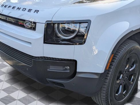 New 2026 Land Rover Defender 110 S AWD/4WD image 10