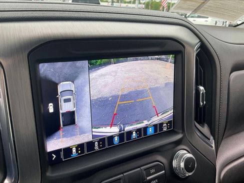 Used 2021 GMC Sierra 1500 Denali w/ Technology Package AWD/4WD image 22