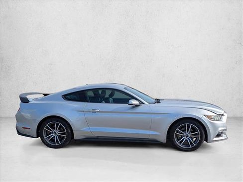 Used 2016 Ford Mustang Premium w/ Equipment Group 201A image 4