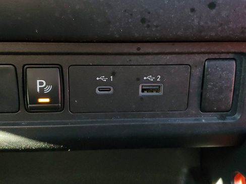 Used 2023 Nissan Frontier Pro-X w/ Technology Package image 28