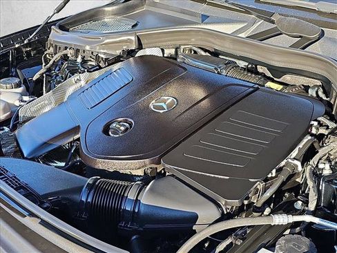 Certified 2025 Mercedes-Benz GLC 300 image 22