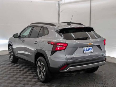 New 2026 Chevrolet Trax LT w/ Driver Confidence Package image 4