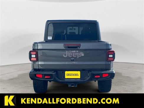 Used 2020 Jeep Gladiator Rubicon image 4