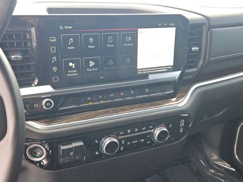 Used 2024 GMC Sierra 1500 Elevation w/ X31 Off-Road Package image 17