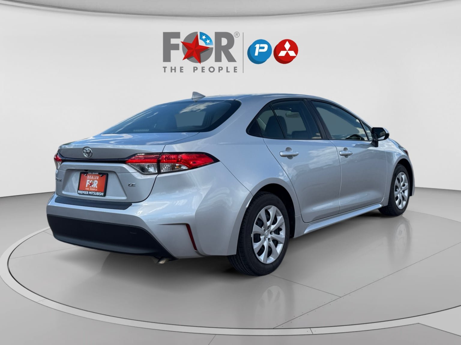 Used 2026 Toyota Corolla LE FWD image 5