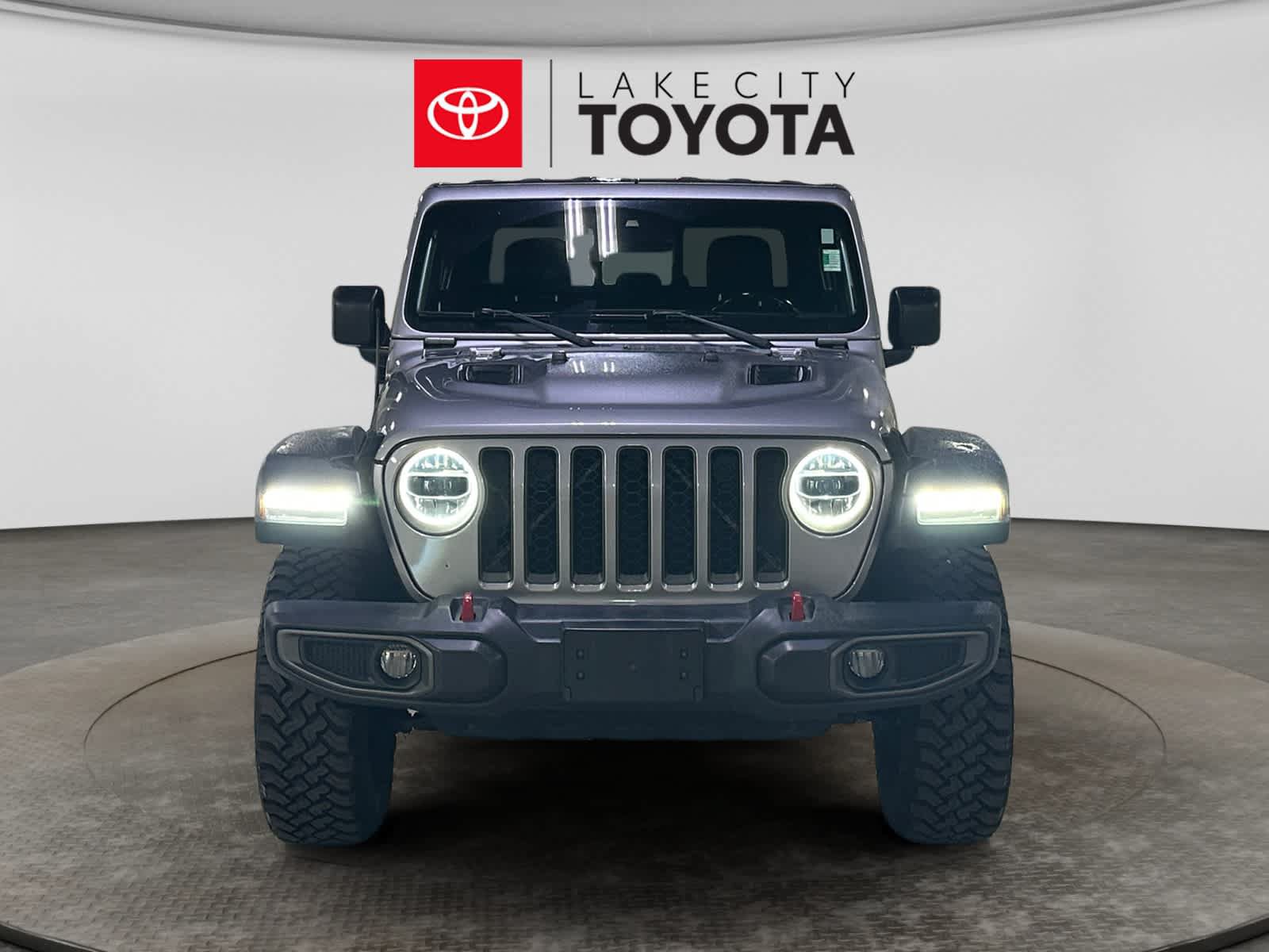 Used 2020 Jeep Gladiator Rubicon AWD/4WD image 14