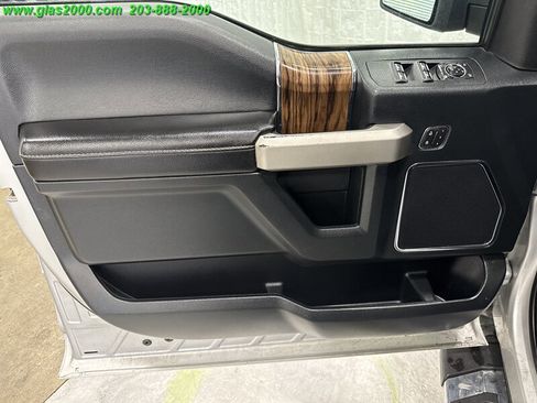 Used 2019 Ford F150 Lariat image 34