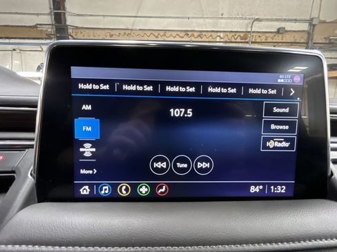 Certified 2021 Chevrolet Tahoe Z71 w/ Z71 Signature Package image 14