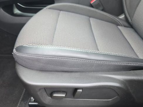 Used 2023 Buick Envision Preferred image 31