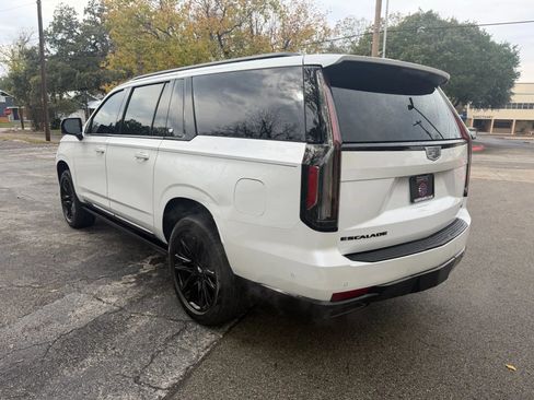 Used 2021 Cadillac Escalade ESV Sport w/ Driver Assist Tech Package image 7
