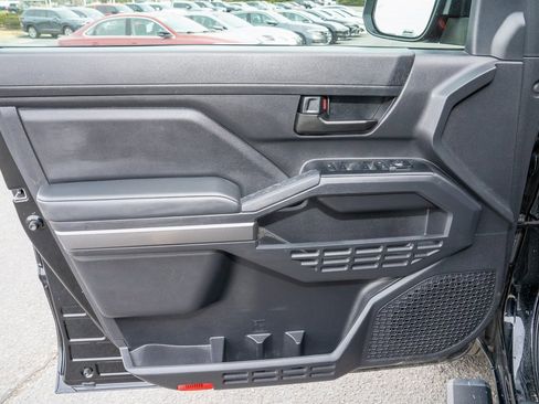 Certified 2024 Toyota Tacoma SR5 image 14