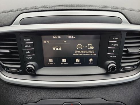 Used 2020 Kia Sorento L image 31