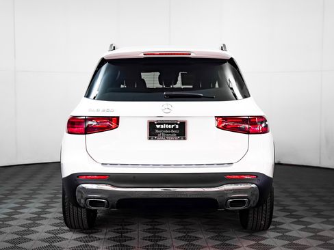 New 2026 Mercedes-Benz GLB 250 250 image 13