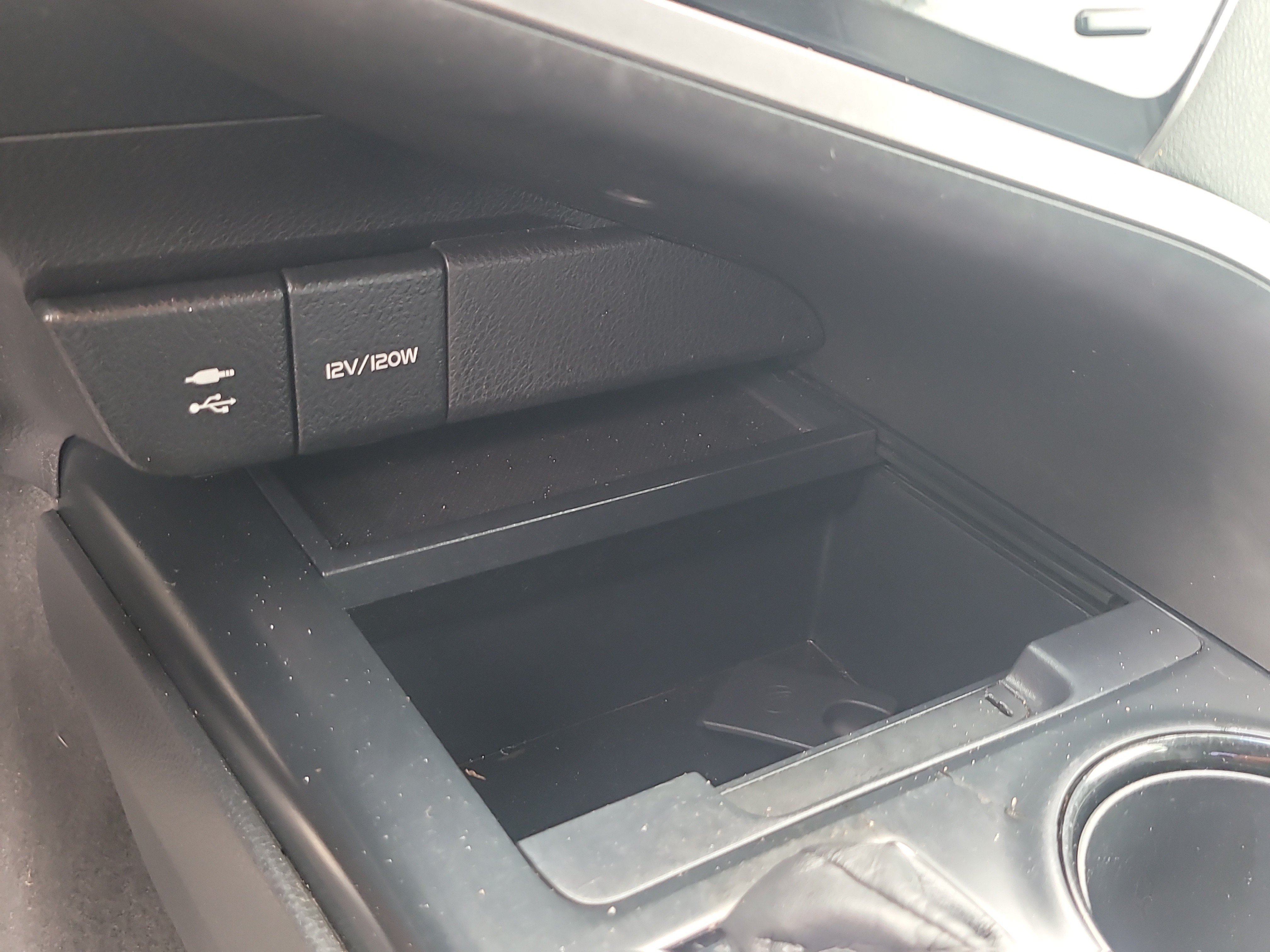 Used 2019 Toyota Camry SE FWD image 23