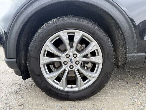 Used 2021 Ford Explorer Limited AWD/4WD image 14
