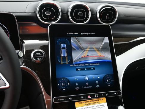 New 2025 Mercedes-Benz GLC 300 4MATIC image 13