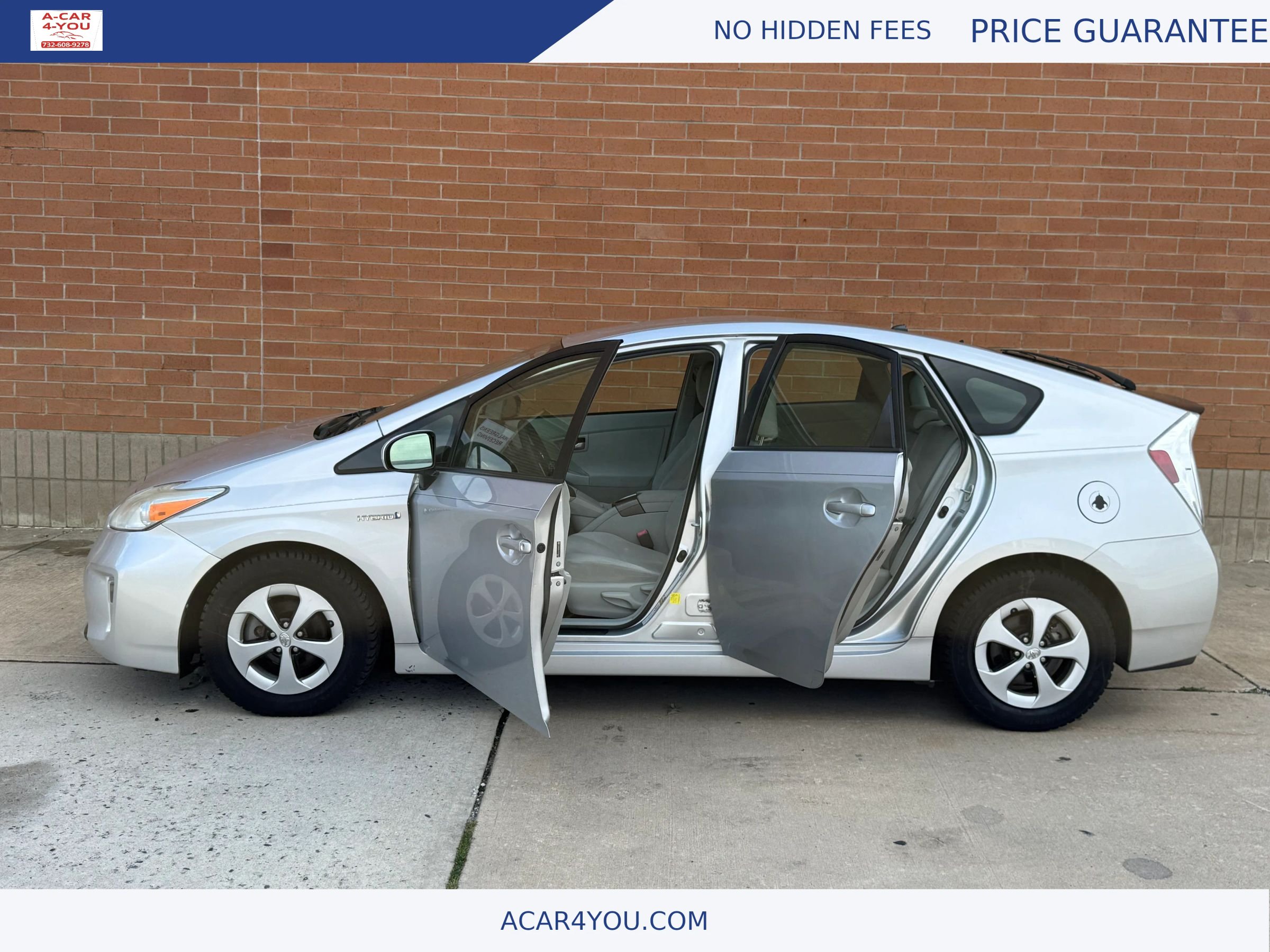 Used 2012 Toyota Prius Two FWD image 4
