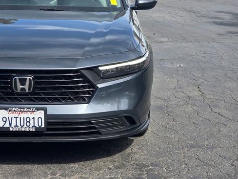 Used 2023 Honda Accord EX image 3