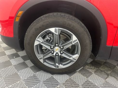 Used 2024 Chevrolet Blazer LT image 12