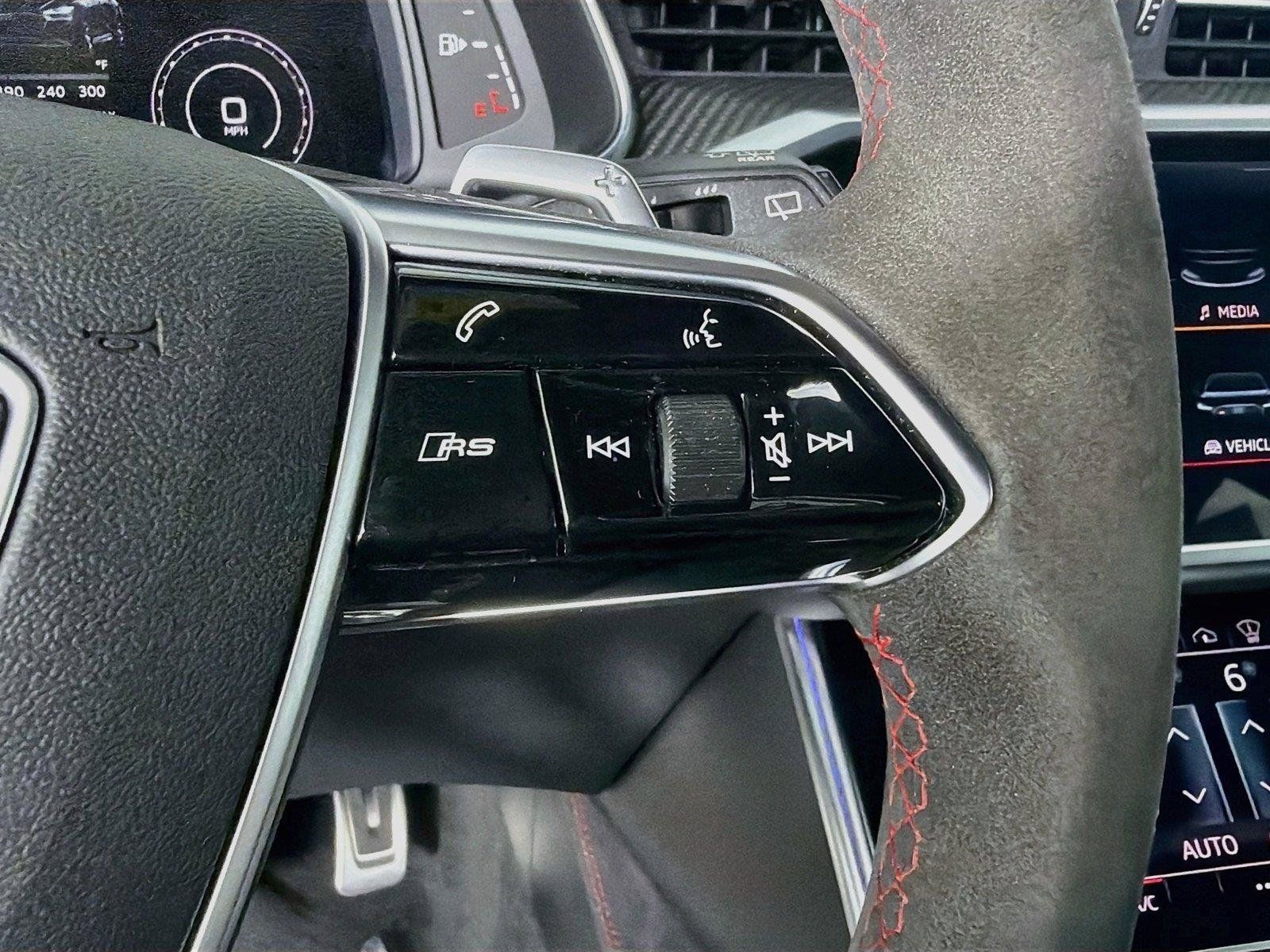 Used 2022 Audi RS 6 AWD/4WD image 13