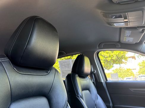Certified 2025 MAZDA CX-5 AWD 2.5 S w/ Preferred Package image 19