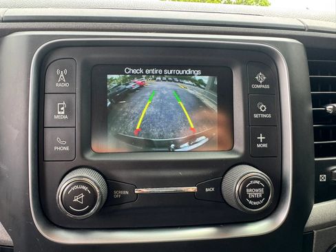 Used 2018 RAM 1500 Express w/ Express Value Package AWD/4WD image 25