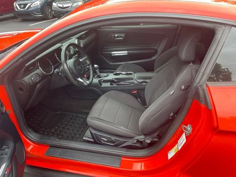 Used 2015 Ford Mustang Coupe w/ Equipment Group 051A RWD image 10