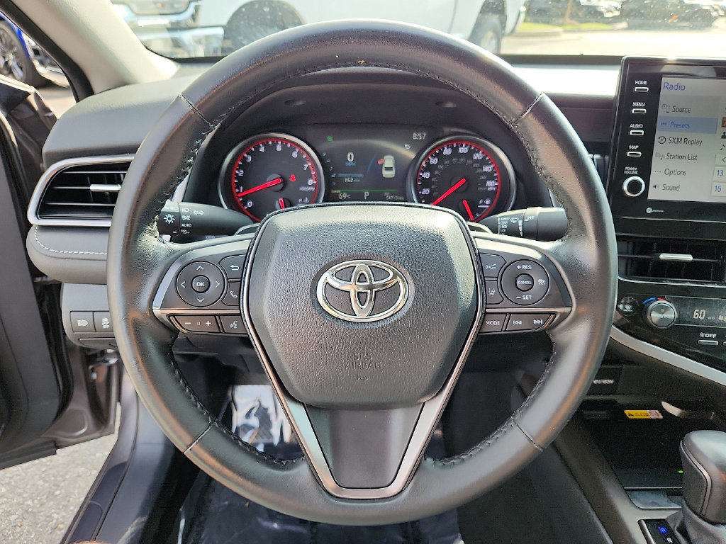 Used 2024 Toyota Camry XSE FWD image 18