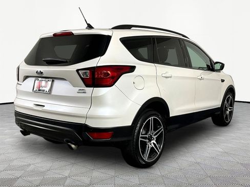Used 2019 Ford Escape SEL AWD/4WD image 6