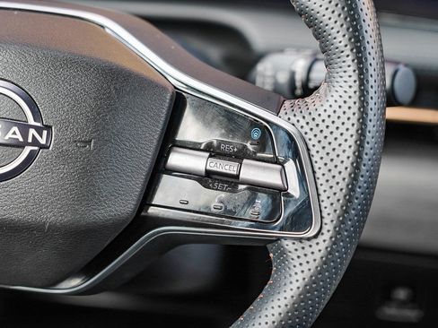 Used 2024 Nissan Ariya AWD image 19