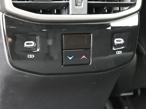 Used 2024 Lexus RX 350 Premium w/ Accessory Package (Z1) image 18