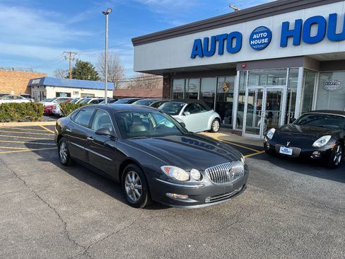 Used 2009 Buick LaCrosse CX FWD image 3