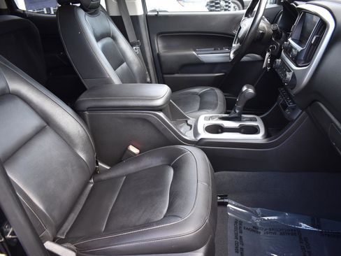 Used 2019 Chevrolet Colorado ZR2 w/ ZR2 Midnight Special Edition image 13