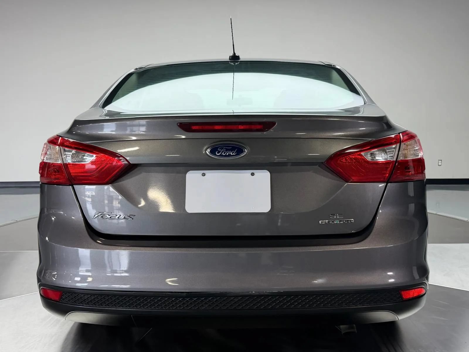 Used 2014 Ford Focus SE FWD image 5