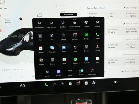 Used 2025 Tesla Model 3 Long Range image 31